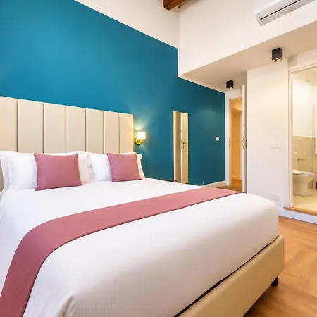 Guest house Boutique 81 - Spanish Steps 4*