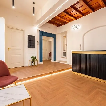 Boutique 81 - Spanish Steps Guest house 4*